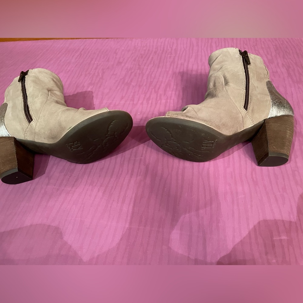 Fly London Shoes - Picture 4 of 4
